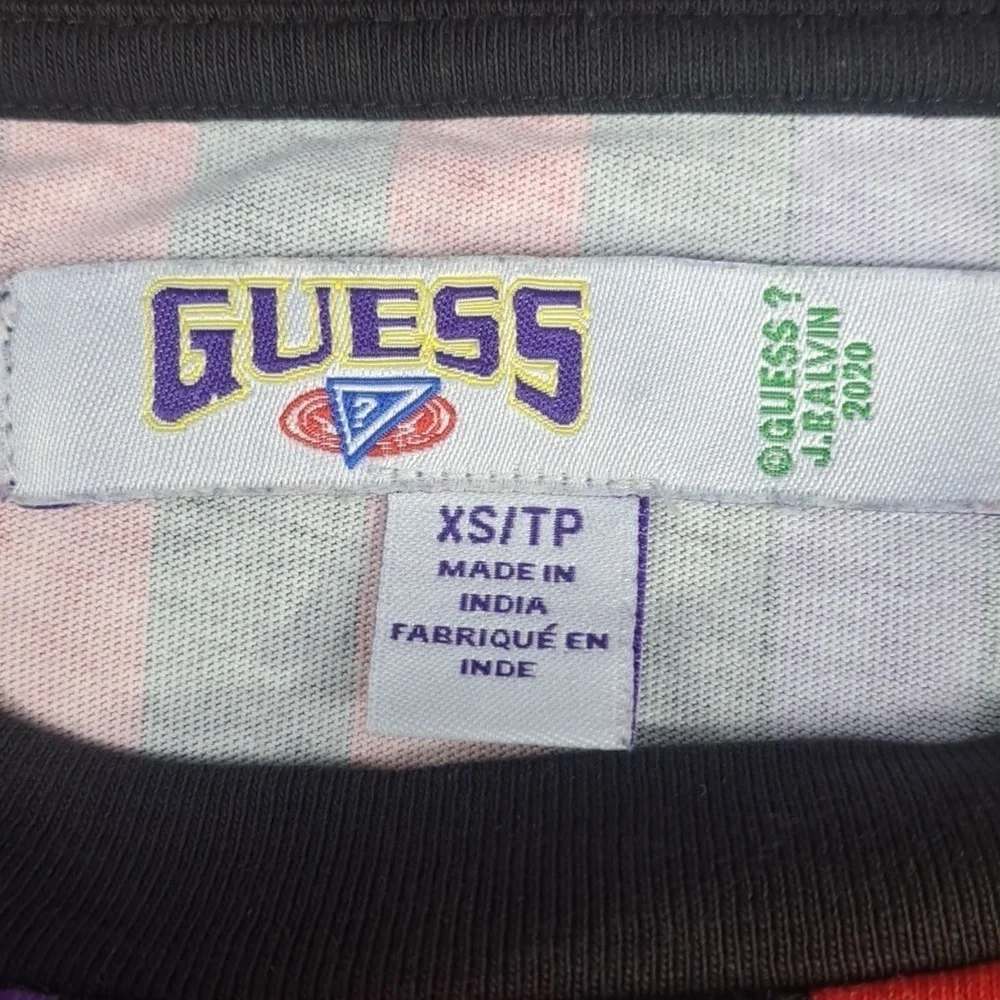 Guess Jeans embroidered spellout multicolor color stripes casual wear SM t-shirt - Picture 4 of 4